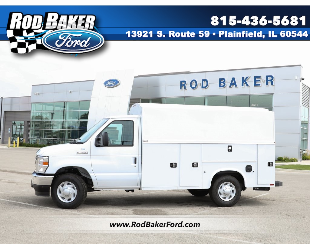 2026 Ford E-Series Cutaway Base's photo