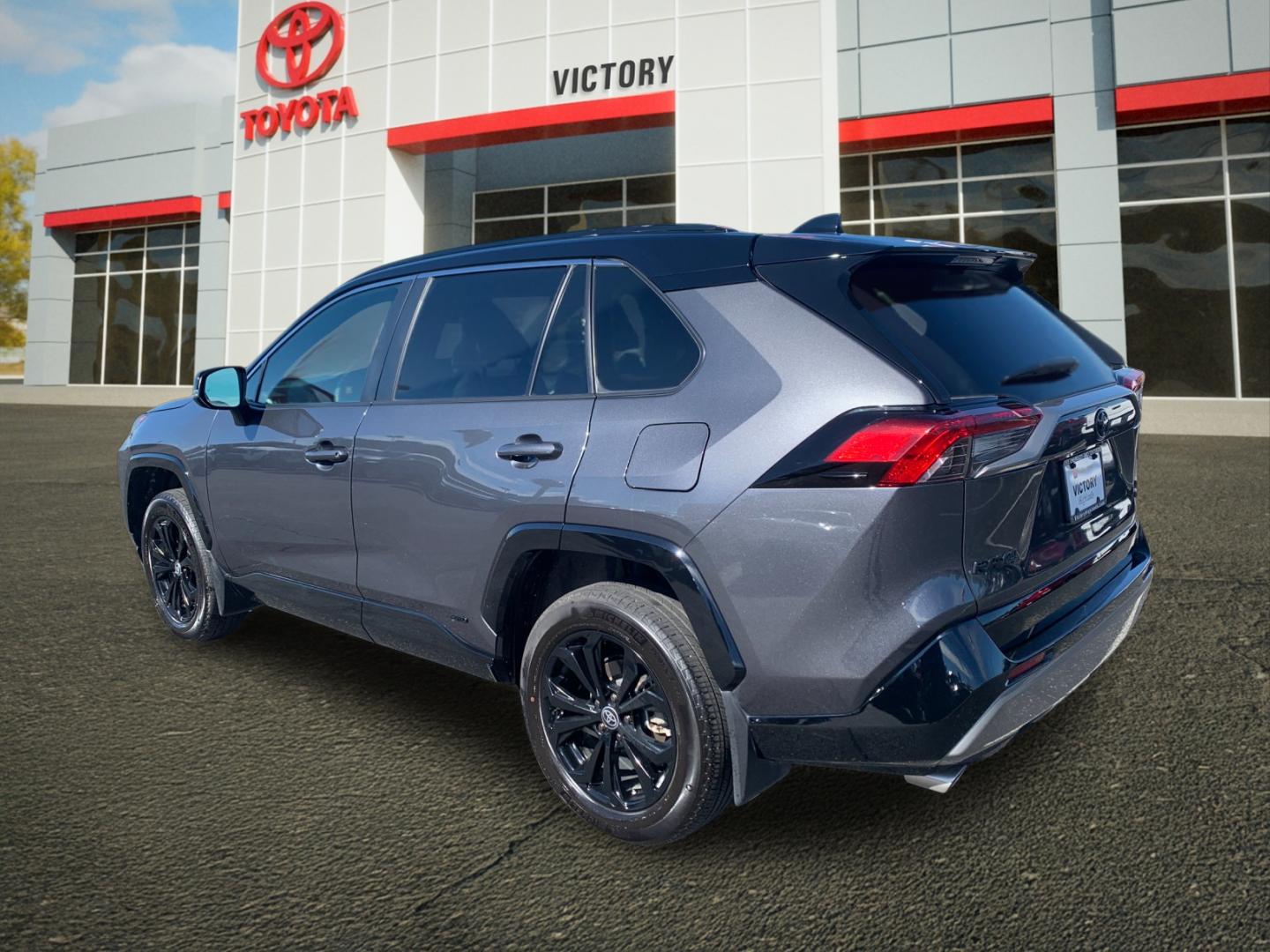 2023 Toyota RAV4 Hybrid XSE photo 4