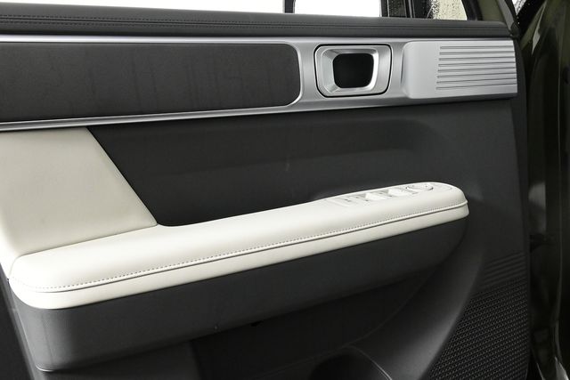 2026 Hyundai Santa Fe SEL photo 6