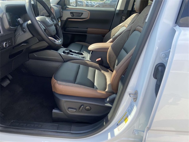 2025 Ford Bronco Sport Outer Banks photo 10