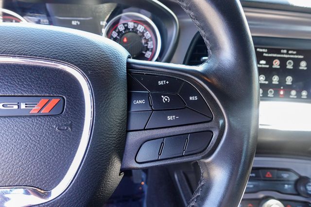 2023 Dodge Challenger SXT photo 16
