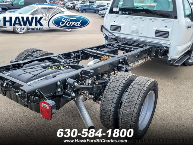 2024 FORD F-550 - Image 19