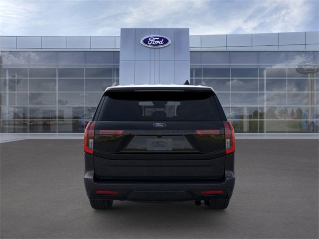 2025 Ford Expedition photo 3
