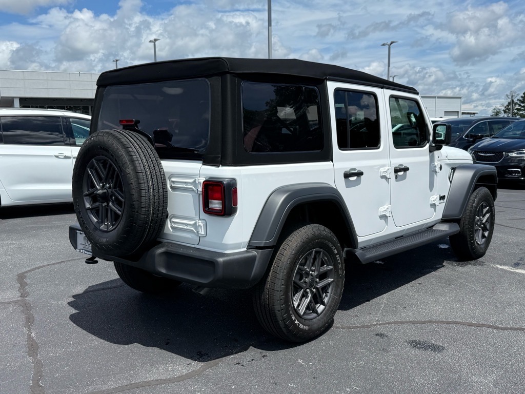 2025 Jeep Wrangler Sport S photo 3