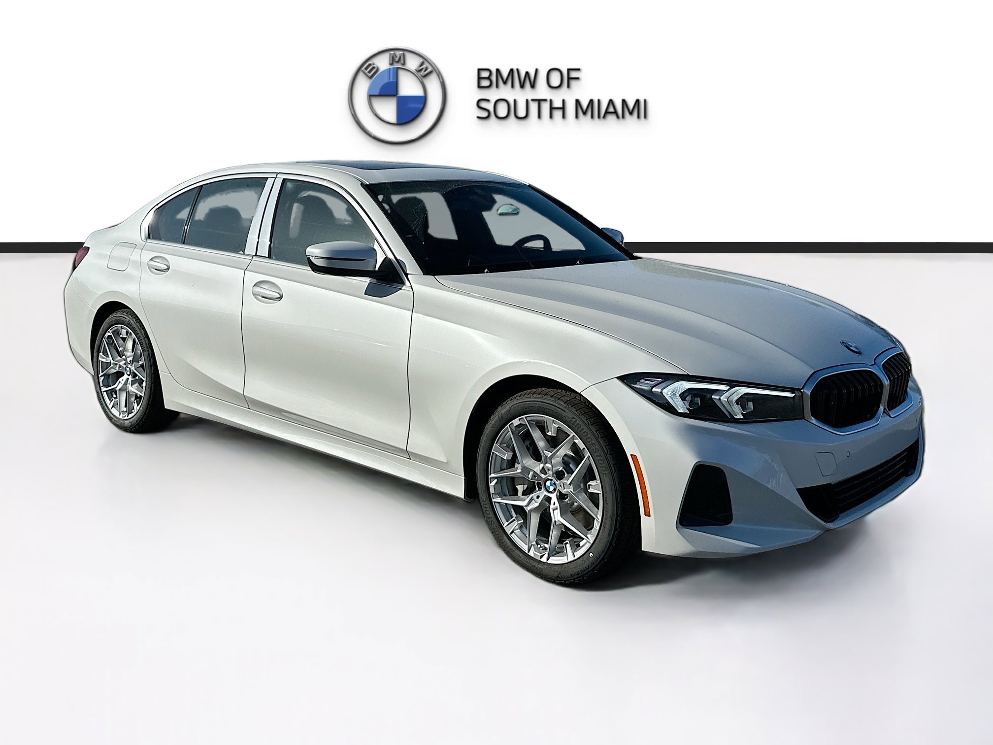 2026 BMW 3 Series 330i's photo