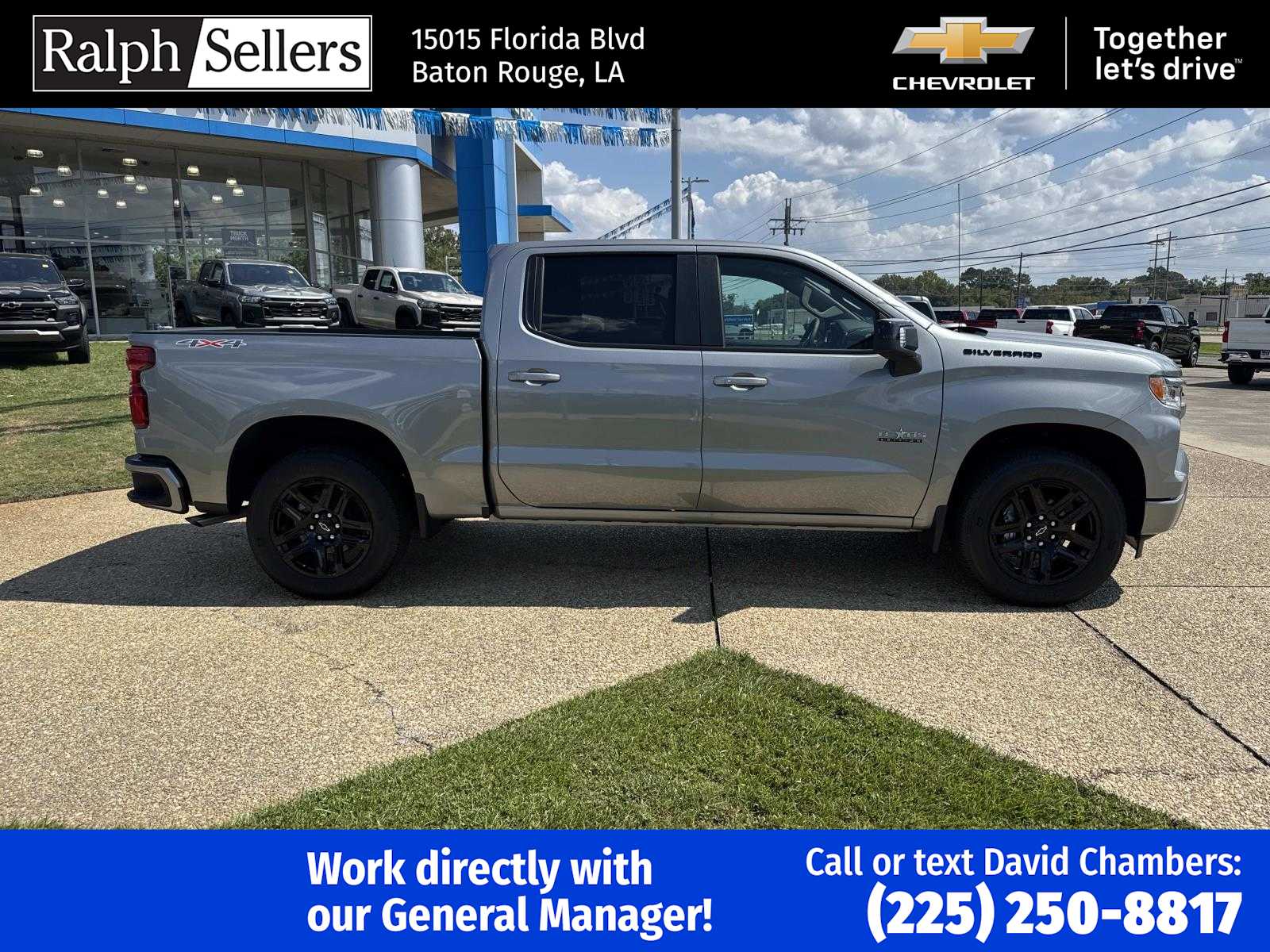 2025 Chevrolet Silverado 1500 RST photo 4