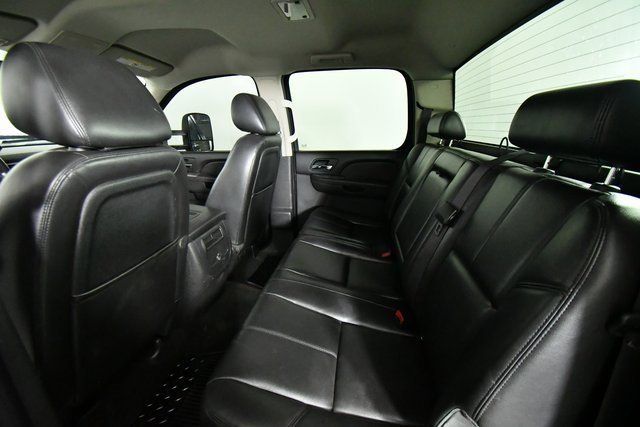 2012 Chevrolet Silverado 3500HD LTZ photo 23