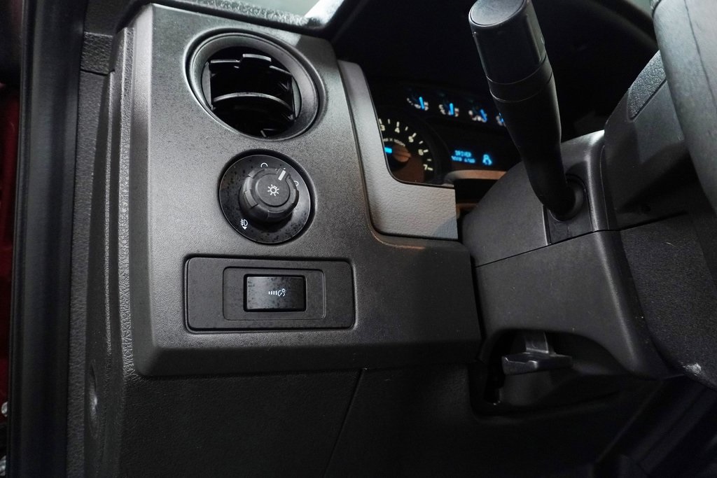 2014 Ford F-150 STX photo 15