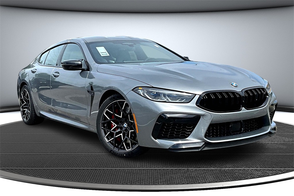 2025 Bmw M8 Competition photo 2