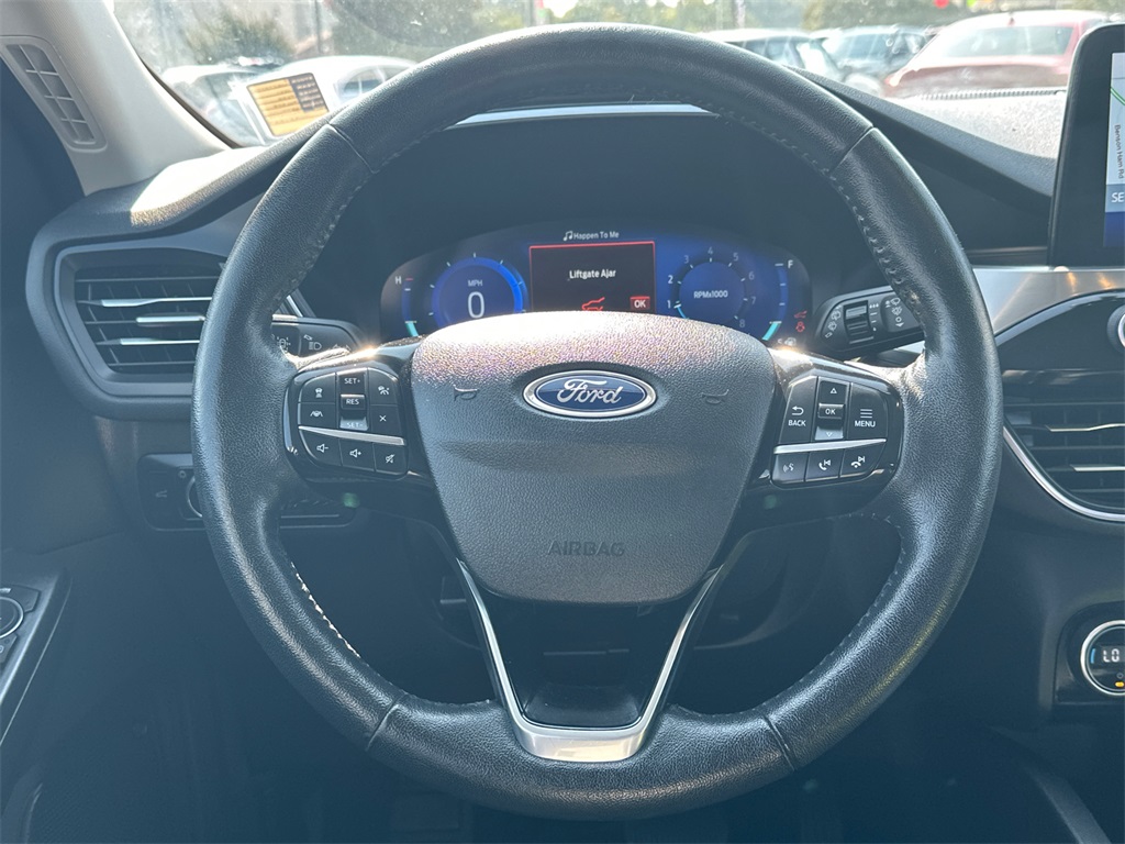 2021 Ford Escape Titanium photo 22