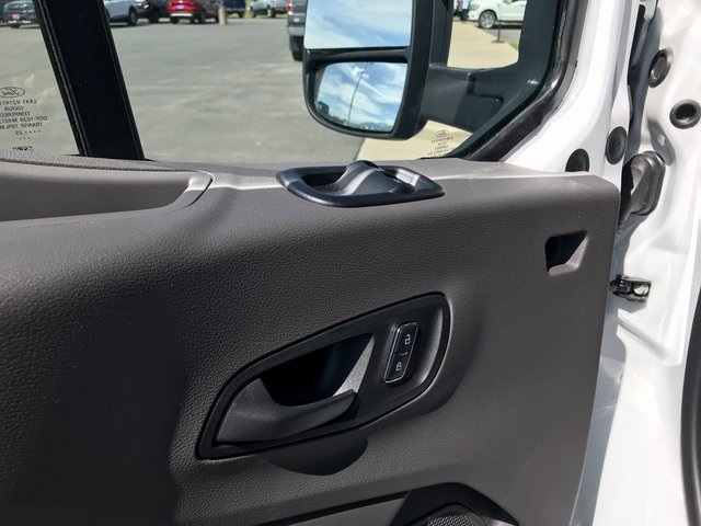 2025 Ford Transit Cargo Van XL photo 4