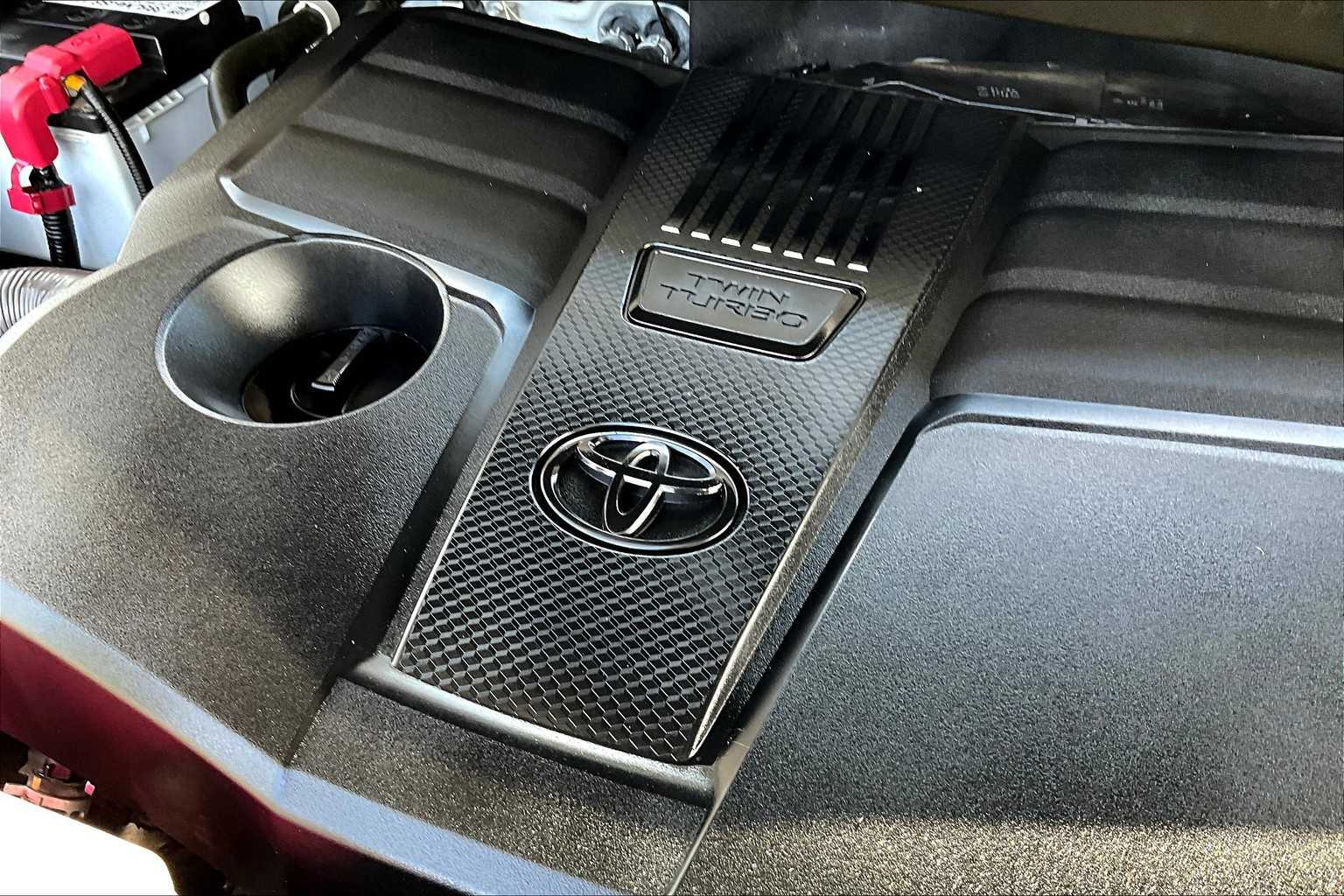 2022 Toyota Tundra SR5 photo 31