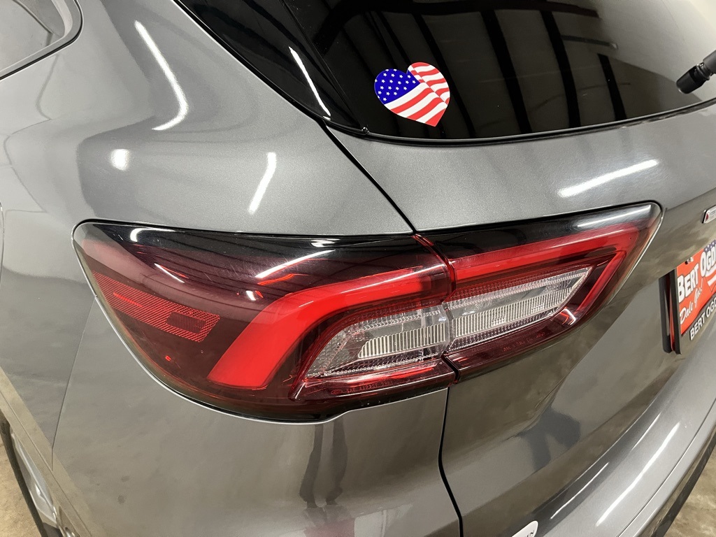 2023 Ford Escape ST-Line photo 7
