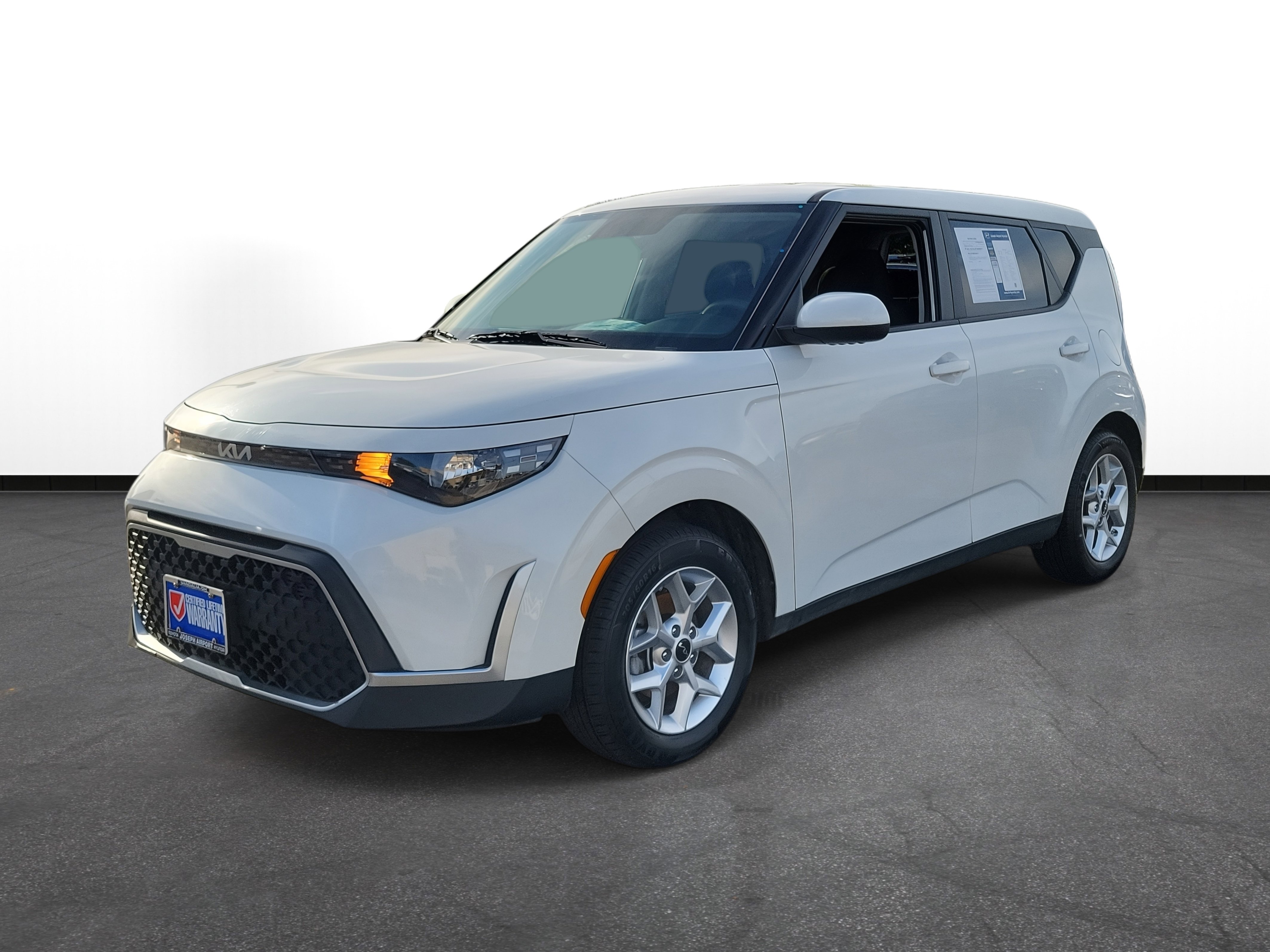 Used 2024 Kia Soul LX with VIN KNDJ23AU7R7239907 for sale in Vandalia, OH