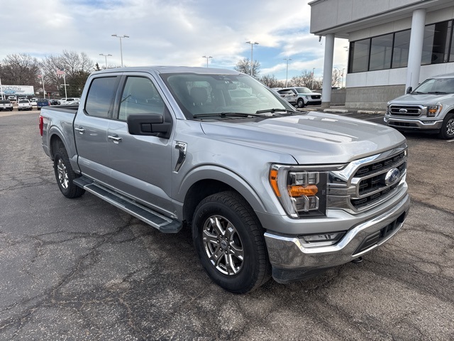 2023 Ford F-150 XLT's photo