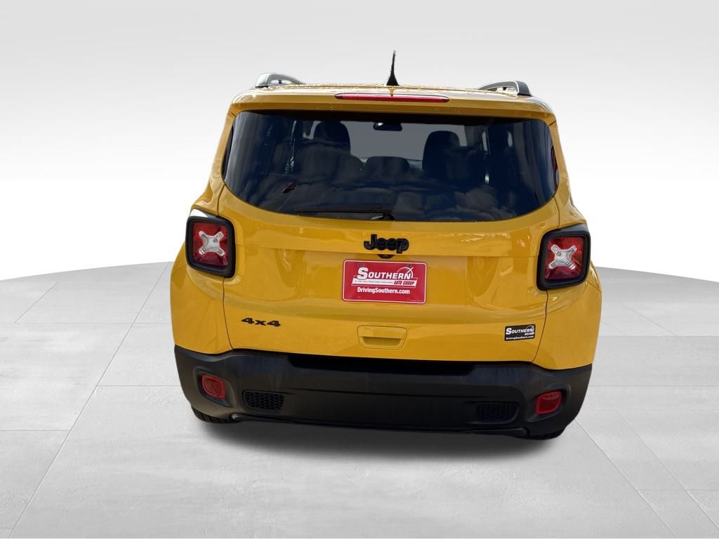 2023 Jeep Renegade Altitude photo 4