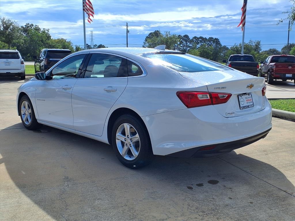 Used 2023 Chevrolet Malibu 1LT with VIN 1G1ZD5ST7PF245362 for sale in Friendswood, TX