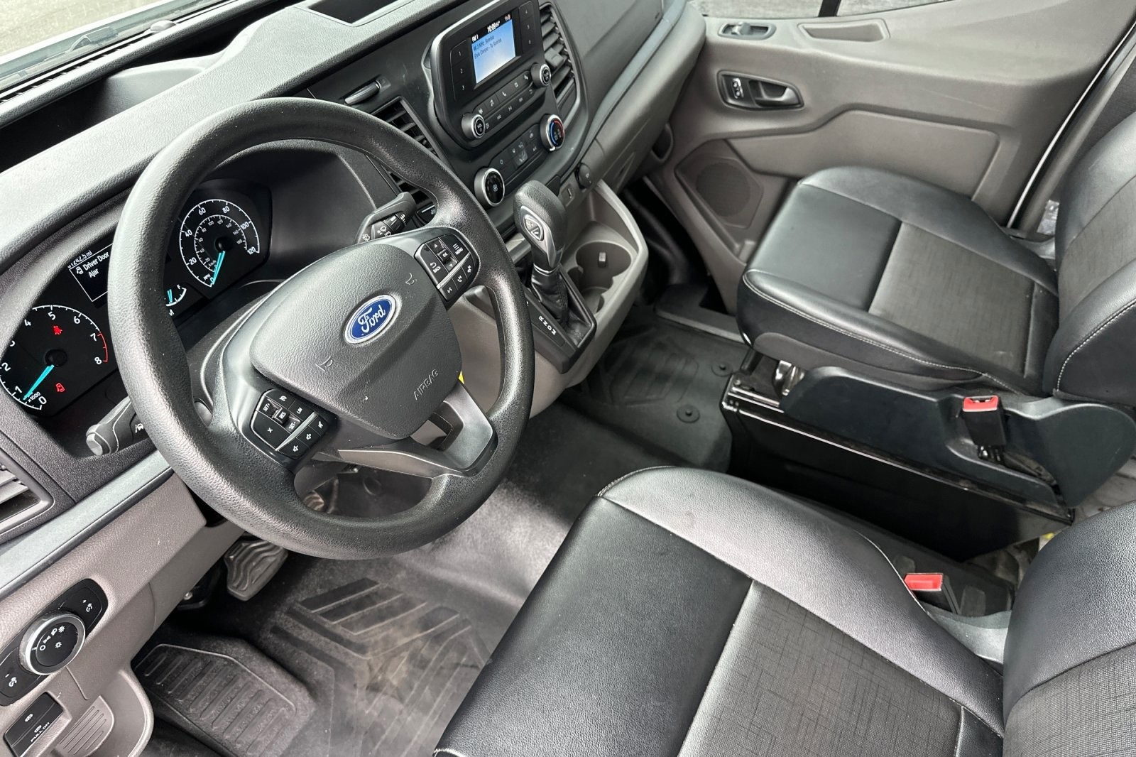 2023 Ford Transit photo 7