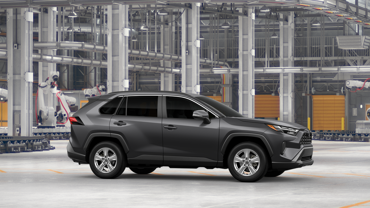 2025 Toyota RAV4 XLE photo 6