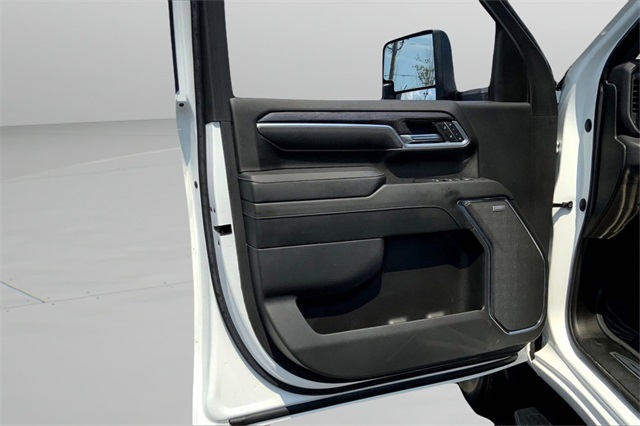 2024 Chevrolet Silverado 2500HD LTZ photo 25