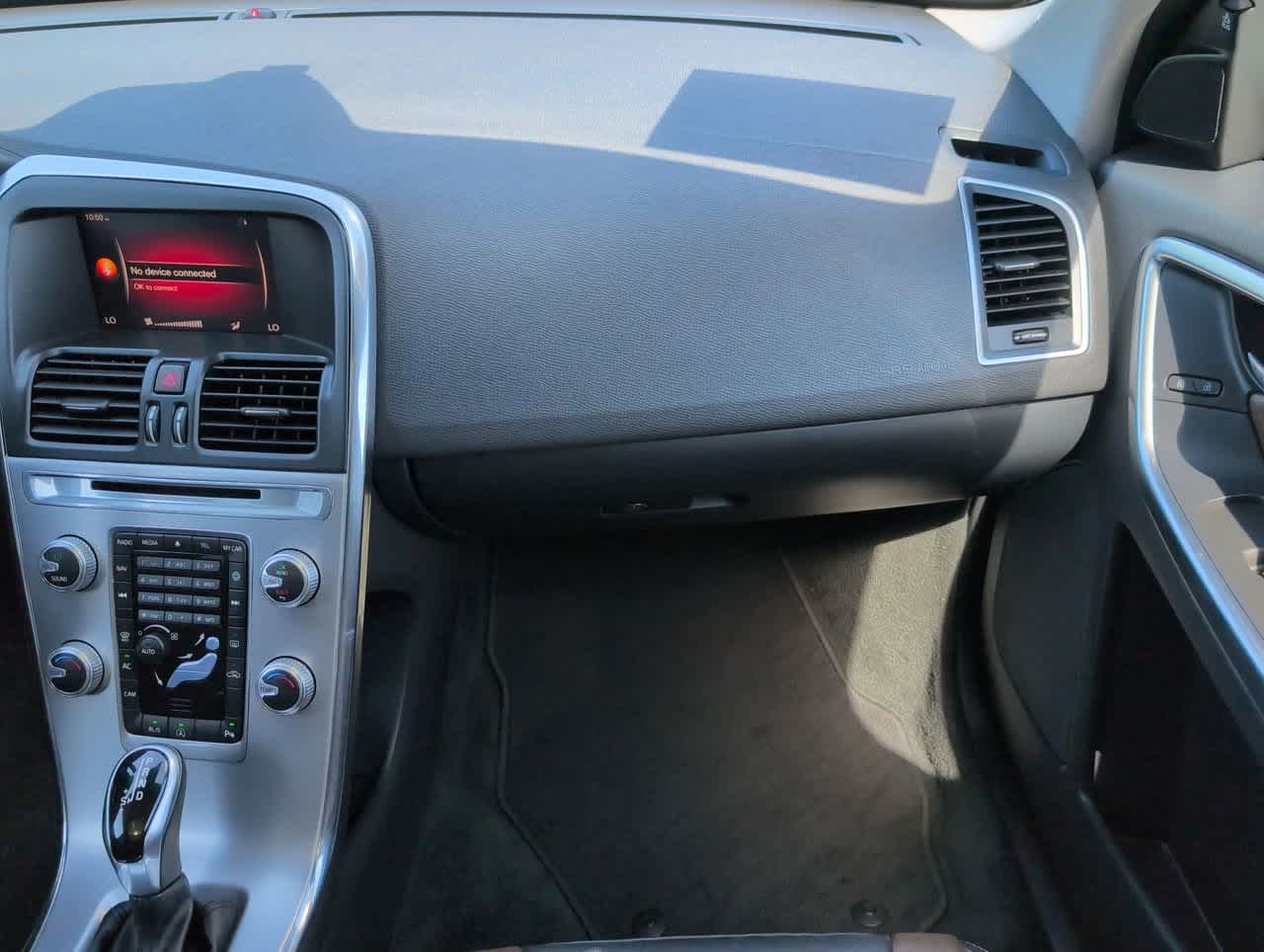 2017 Volvo XC60 Dynamic photo 19