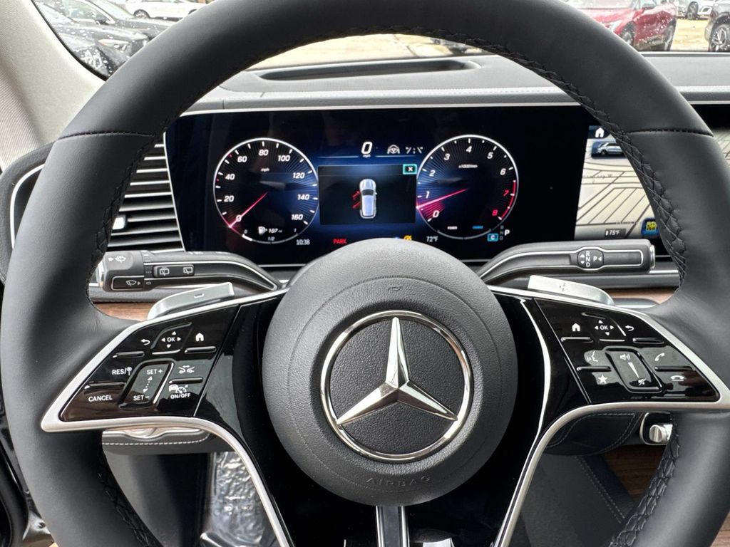 2026 Mercedes Benz GLE 580 4MATIC photo 24