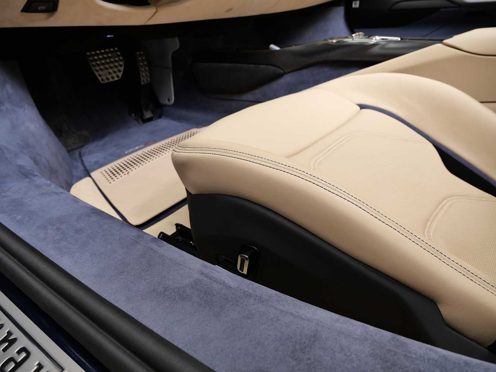 2024 Ferrari 296 GTS photo 17
