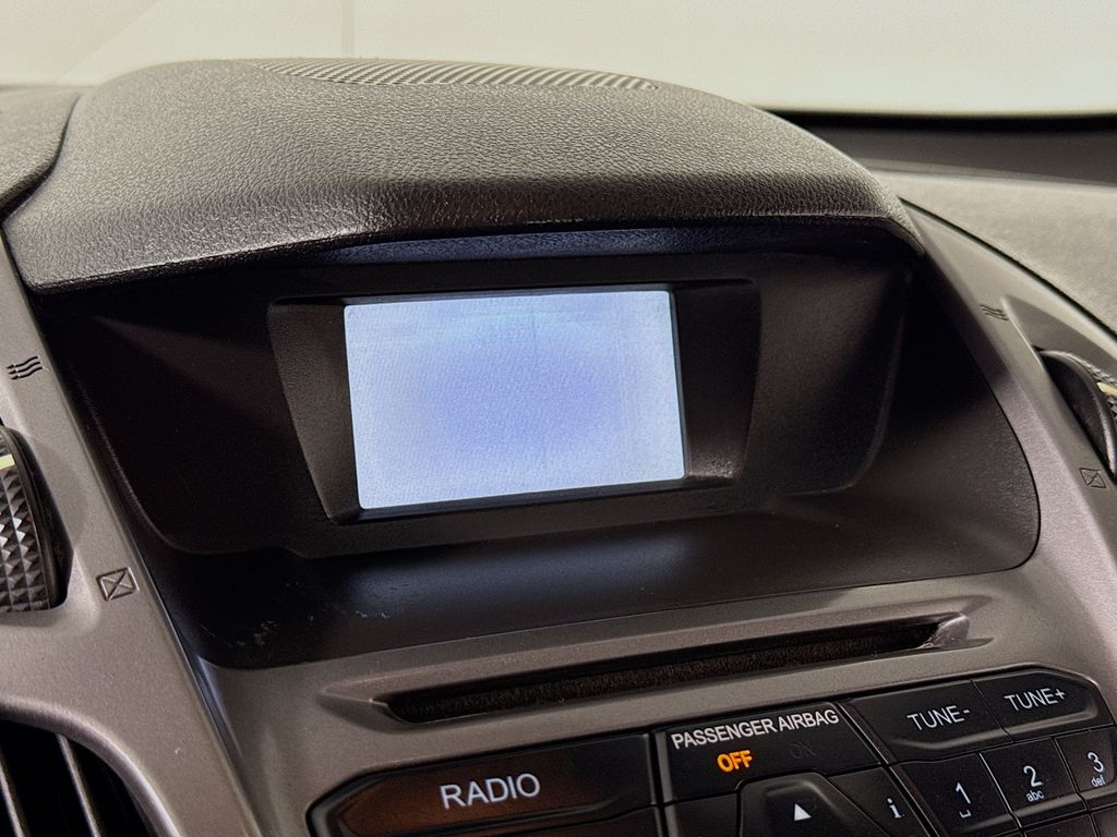 2015 Ford Transit Connect XLT photo 14