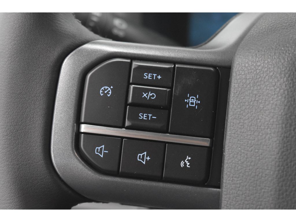 2025 Ford F-150 STX photo 14
