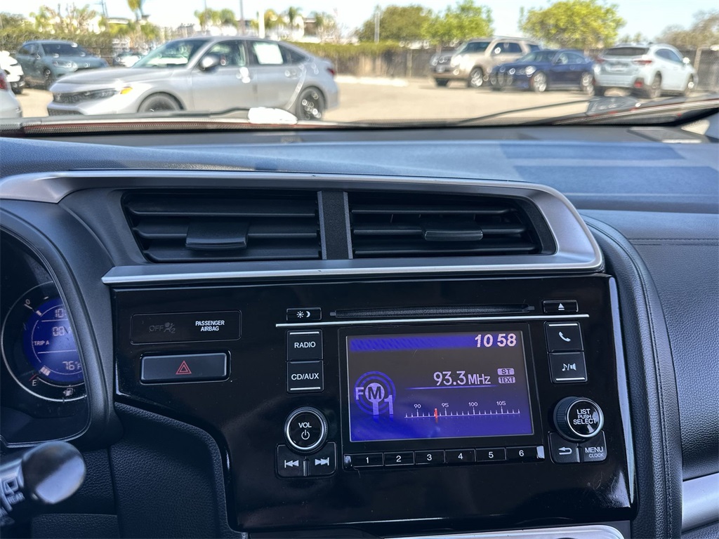 2017 Honda Fit LX photo 24