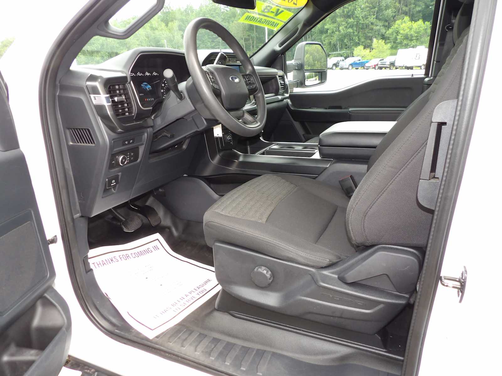 2022 Ford F-150 XL photo 11