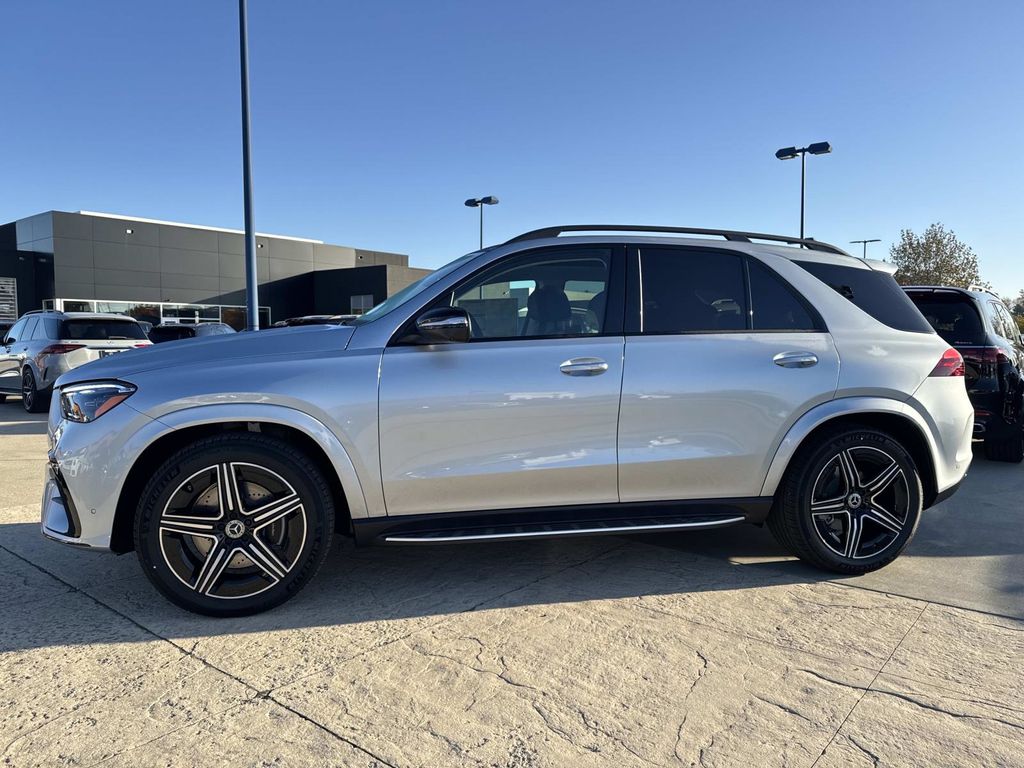 2026 Mercedes Benz GLE 350 4MATIC photo 2