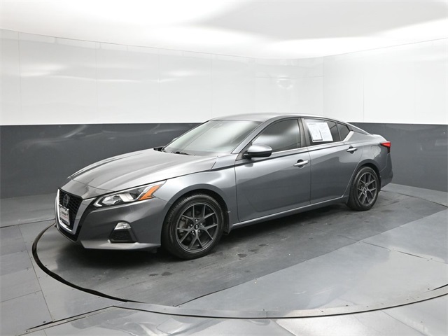 2021 Nissan Altima S's photo