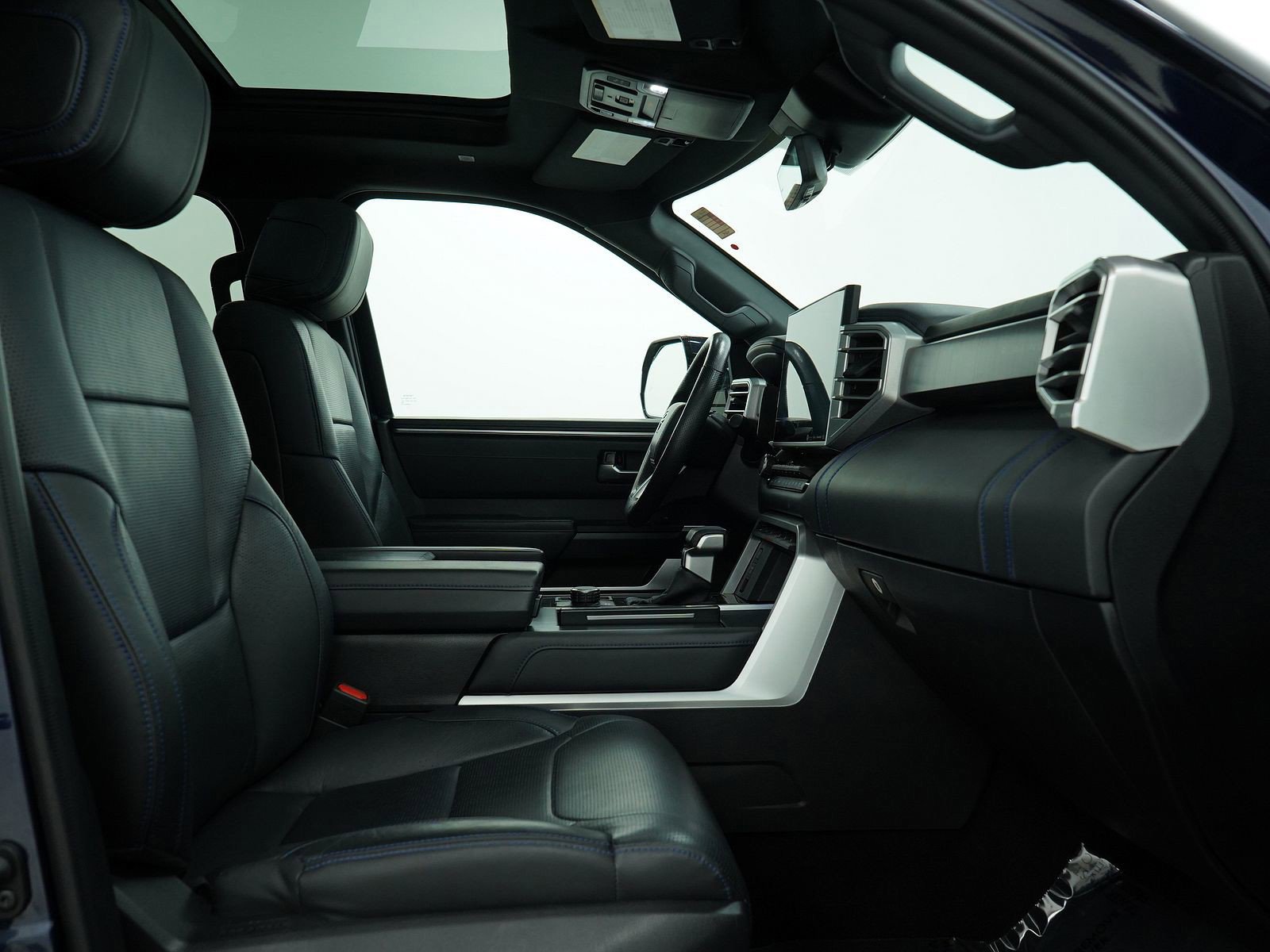 2024 Toyota Tundra Platinum photo 10