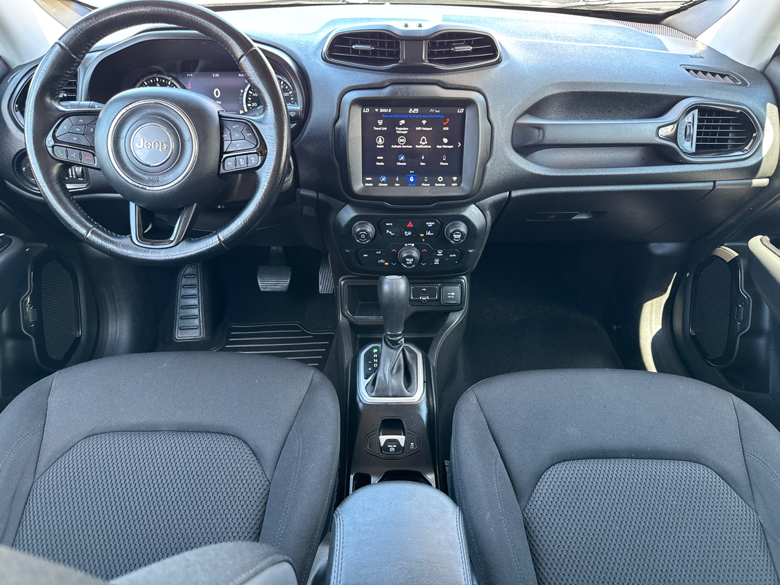 2020 Jeep Renegade Altitude photo 6