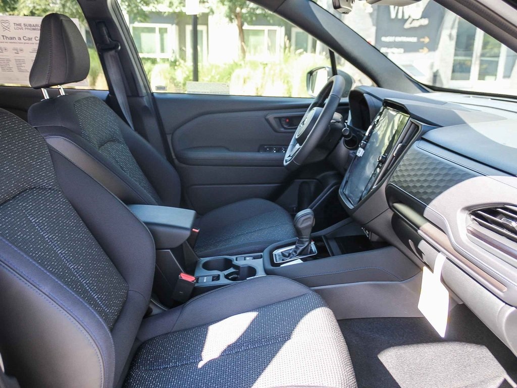 2025 Subaru Forester Premium photo 15