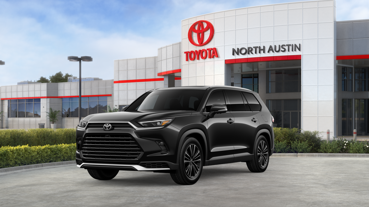 2026 Toyota Grand Highlander Platinum's photo