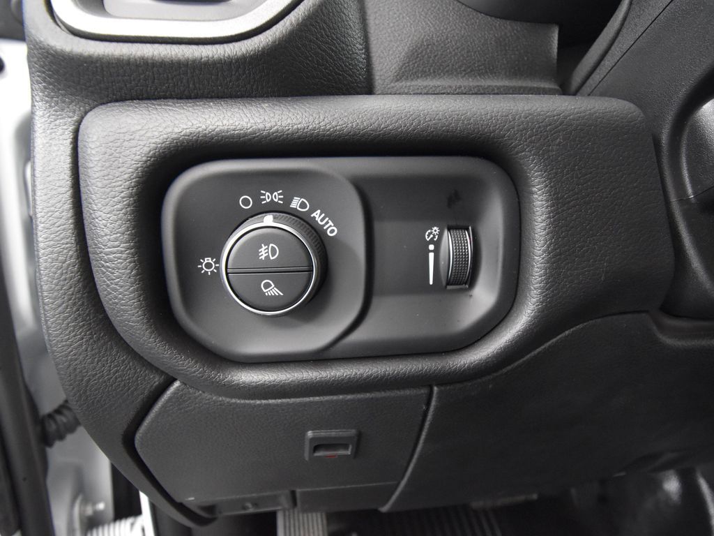 2024 Ram 3500 Tradesman photo 22