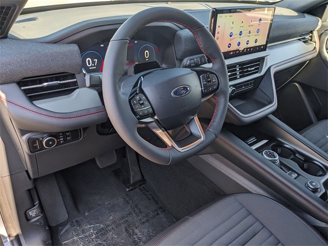 2025 Ford Explorer ST-Line photo 10