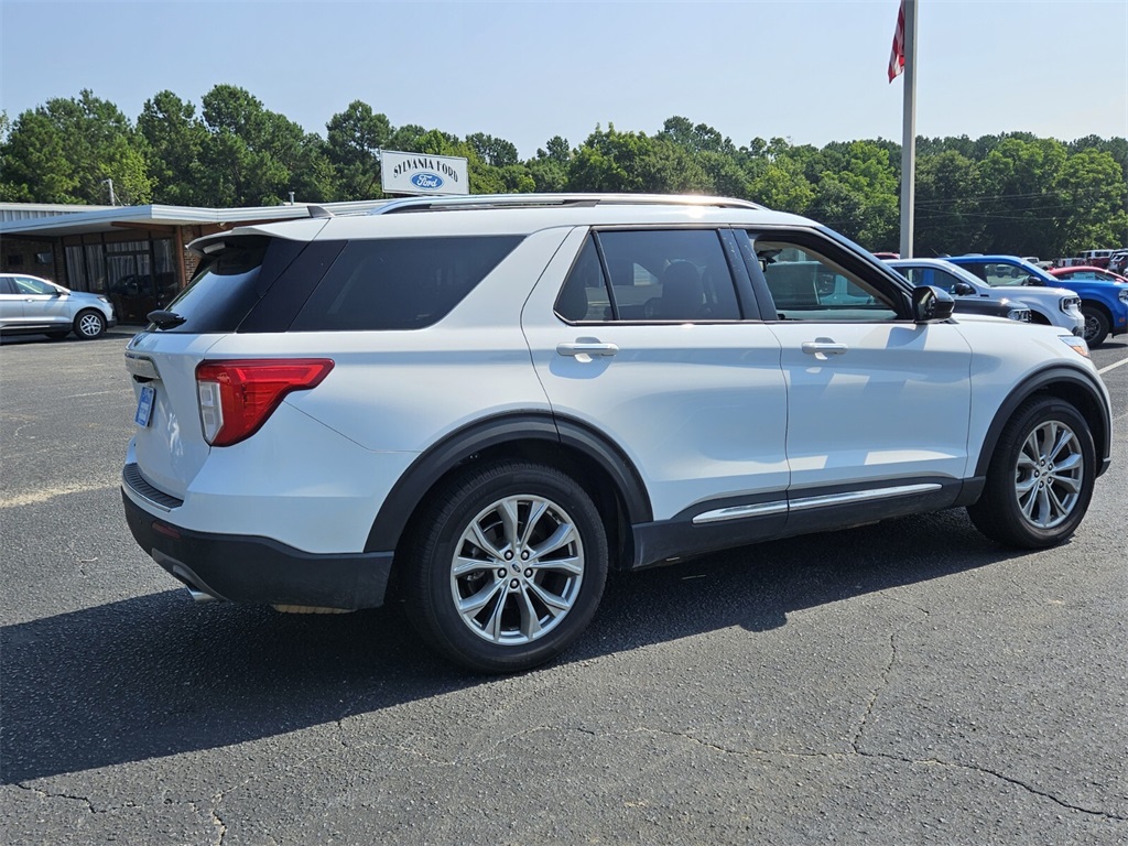 2022 Ford Explorer Limited photo 13