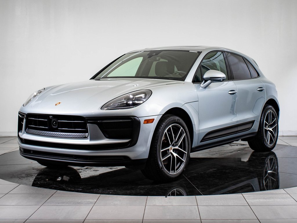 2023 Porsche Macan T's photo