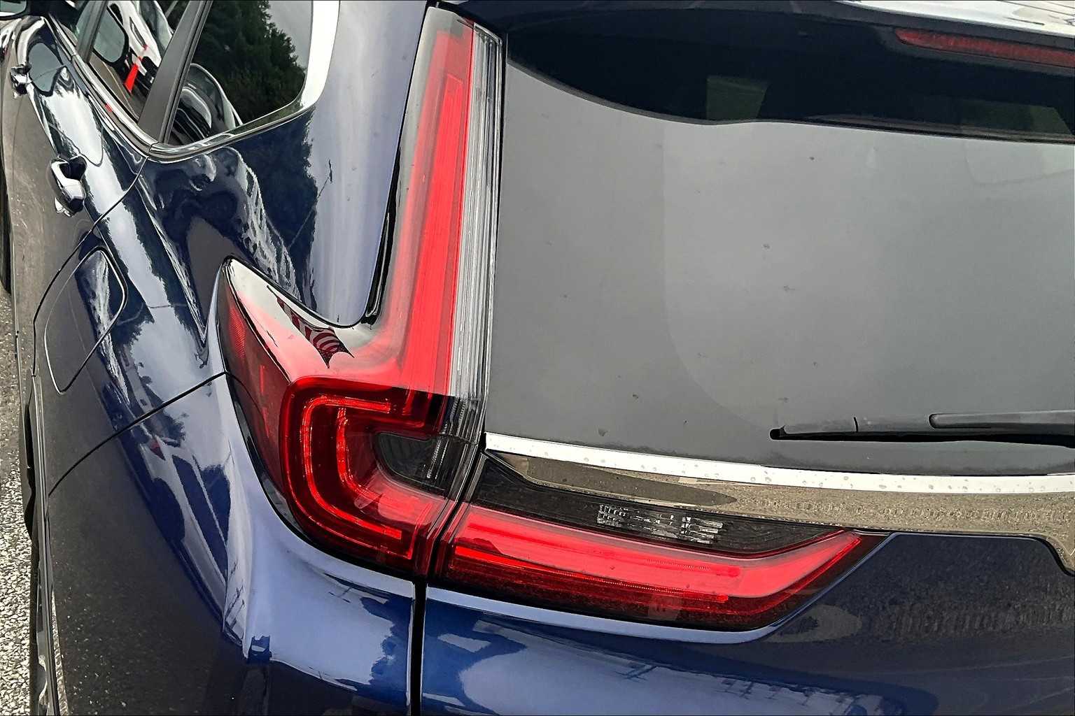 2022 Honda CR-V Hybrid EX-L photo 26