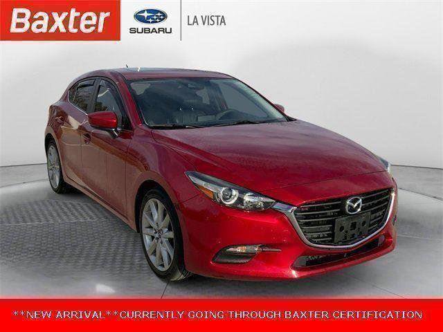 2017 Mazda Mazda3 Touring's photo