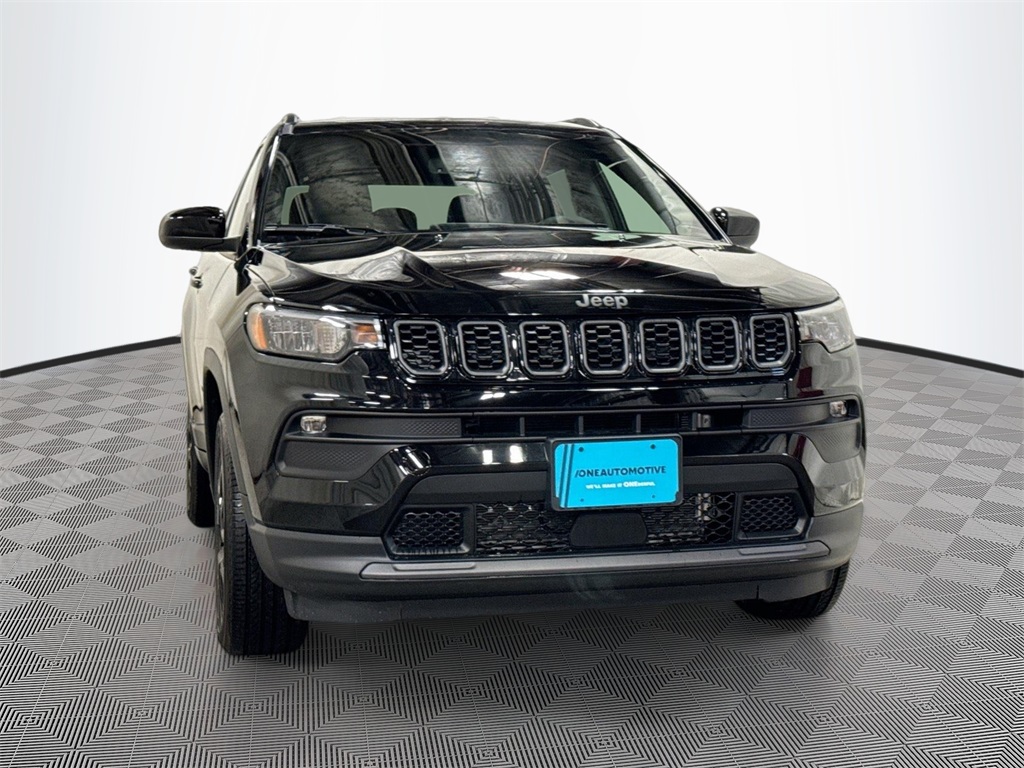 2026 Jeep Compass Latitude photo 3