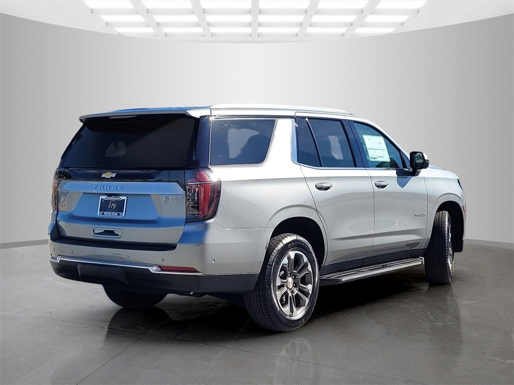 2026 Chevrolet Tahoe LS photo 4