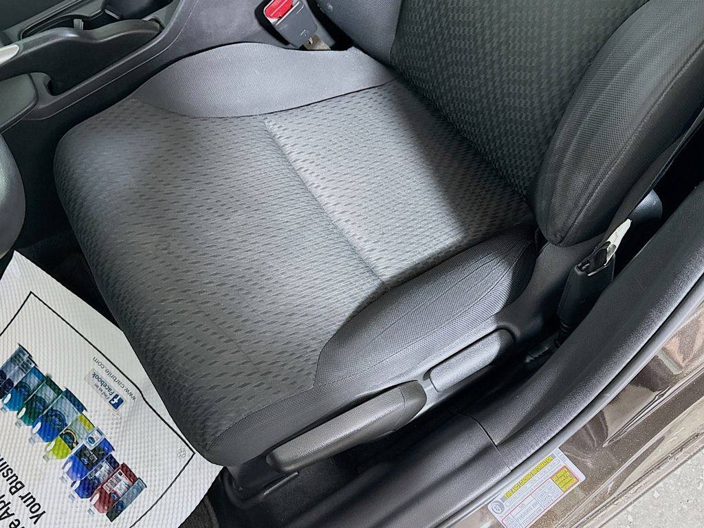 2014 Honda Civic LX photo 16