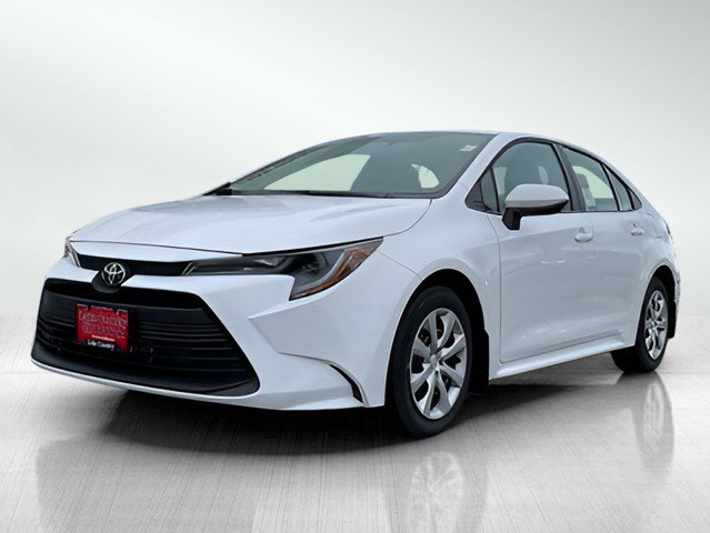 2026 Toyota Corolla LE's photo