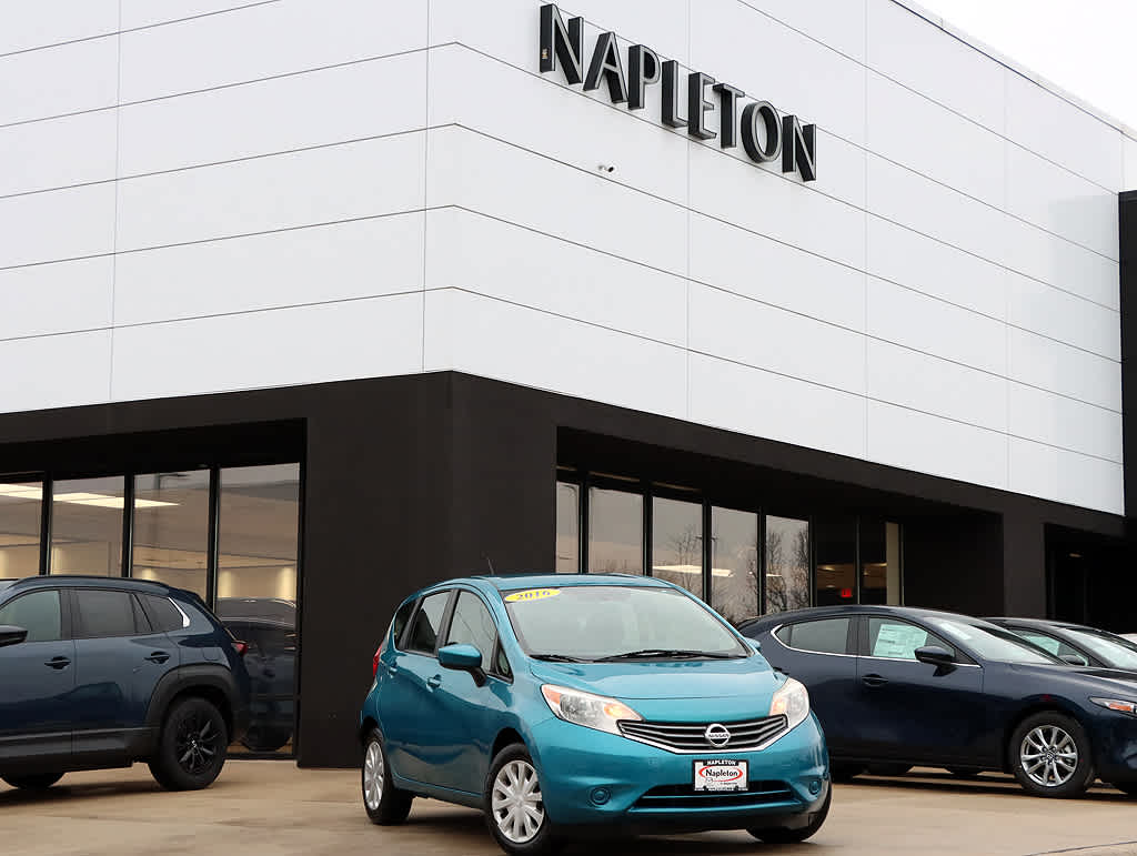 2016 Nissan Versa Note SV's photo