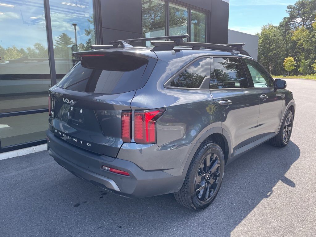 2022 Kia Sorento S photo 4