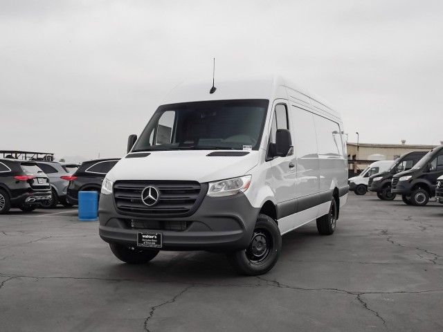 2025 Mercedes-Benz Sprinter Cargo Van